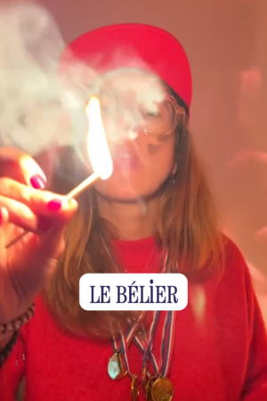 Domitille déguisée en cliché du Bélier